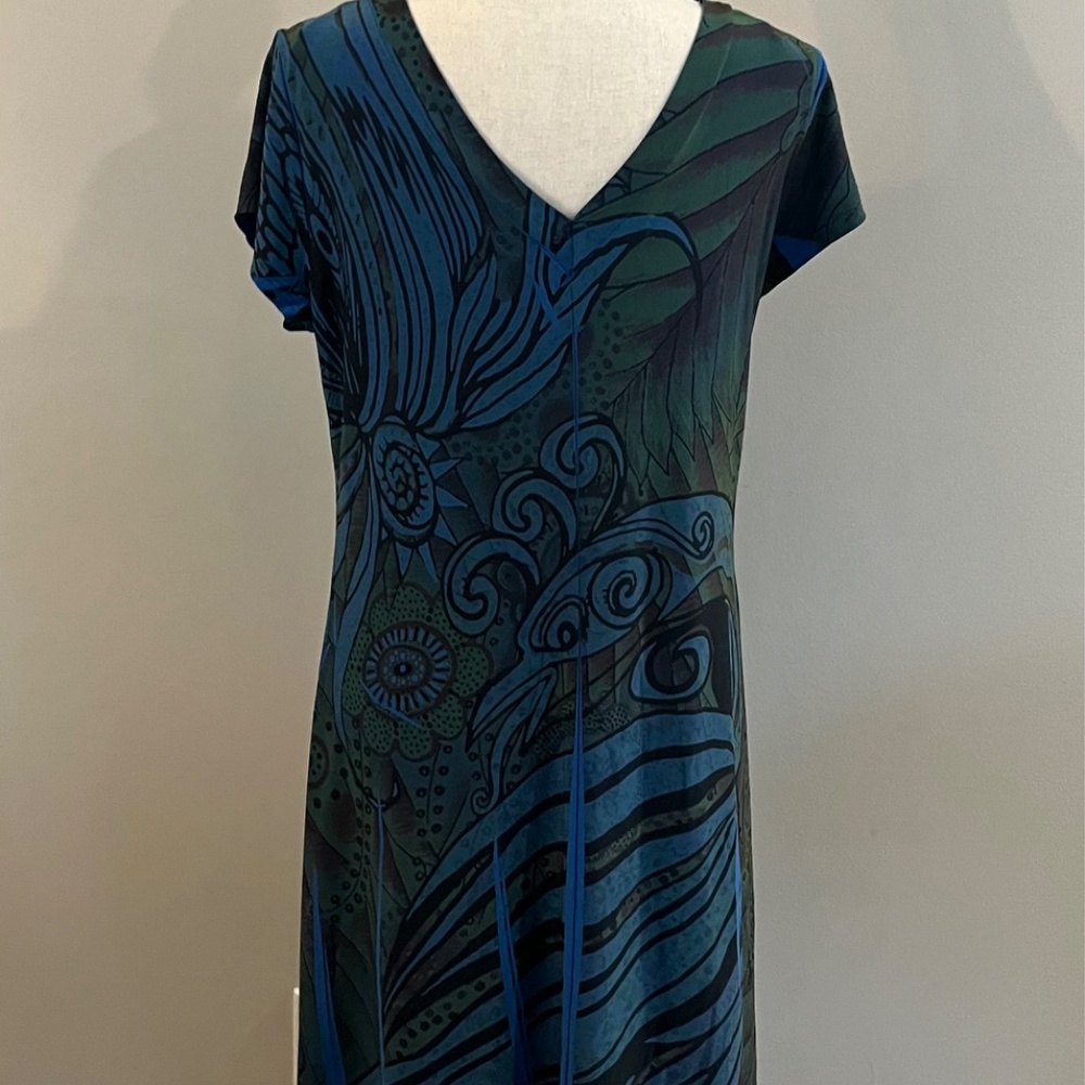 Dress - Picture 3 of 3